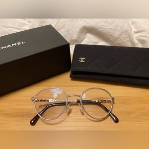 Chanel pearls eyeglasses 2211 c147